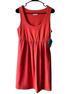Columbia Titanium Dress Women’s Small Coral Sleeveless Active Travel NWT